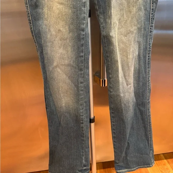 Floral Embroidered Bootcut Jeans (The Las Vegas Jean) - Picture 6 of 10